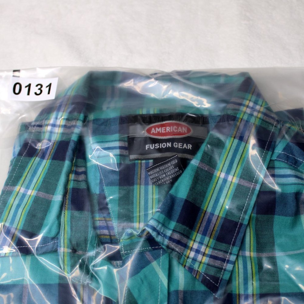 American Fusion Gear Plaid Short Sleeve Button Up Shirt Men's Size L - Picture 8 of 8